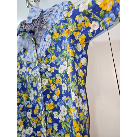 🌼 Vintage Handmade Floral Button Down – Western Style - Picture 13 of 15